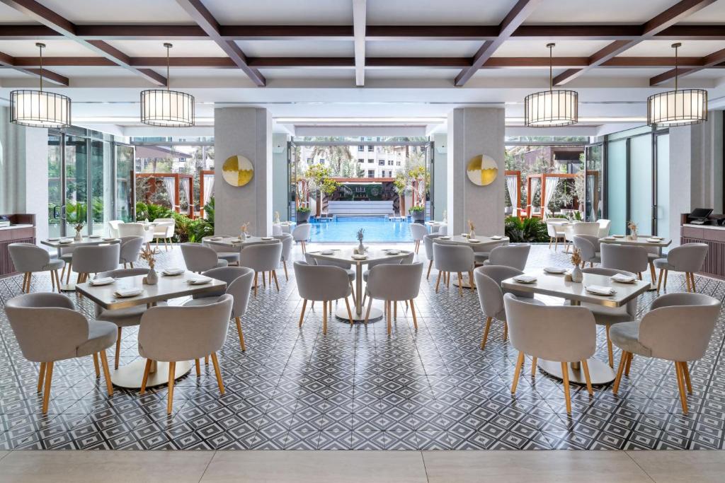 فندق بوليفارد أوتوجراف كولليكشن 6 فندق بوليفارد أوتوجراف كولليكشن - تجربة الطعام والمشروبات