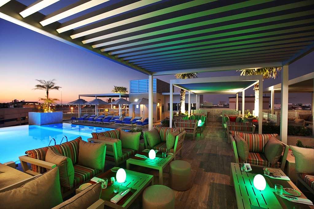 نبذة عن فندق جراند كوزموبوليتان