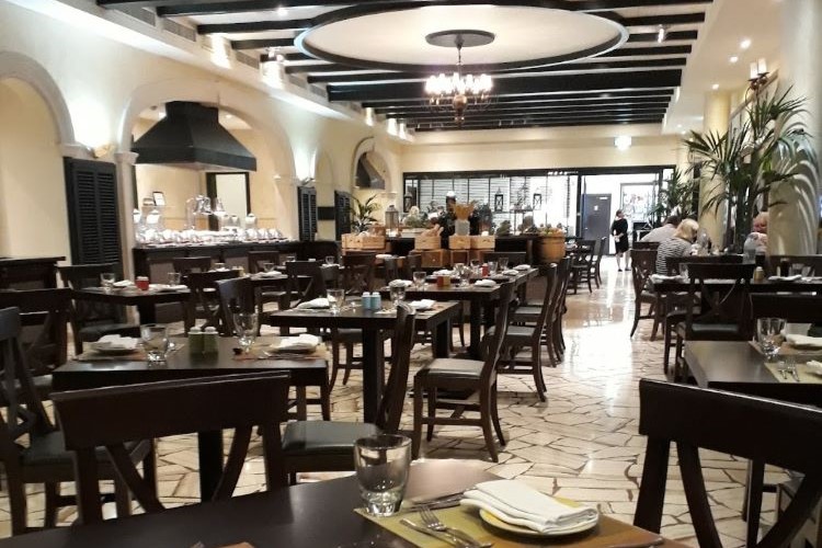 فندق جي ايه بالم تري كورت: تجربة ساحرة وسط سحر الطبيعة 6 مطاعم فندق جي ايه بالم تري كورت