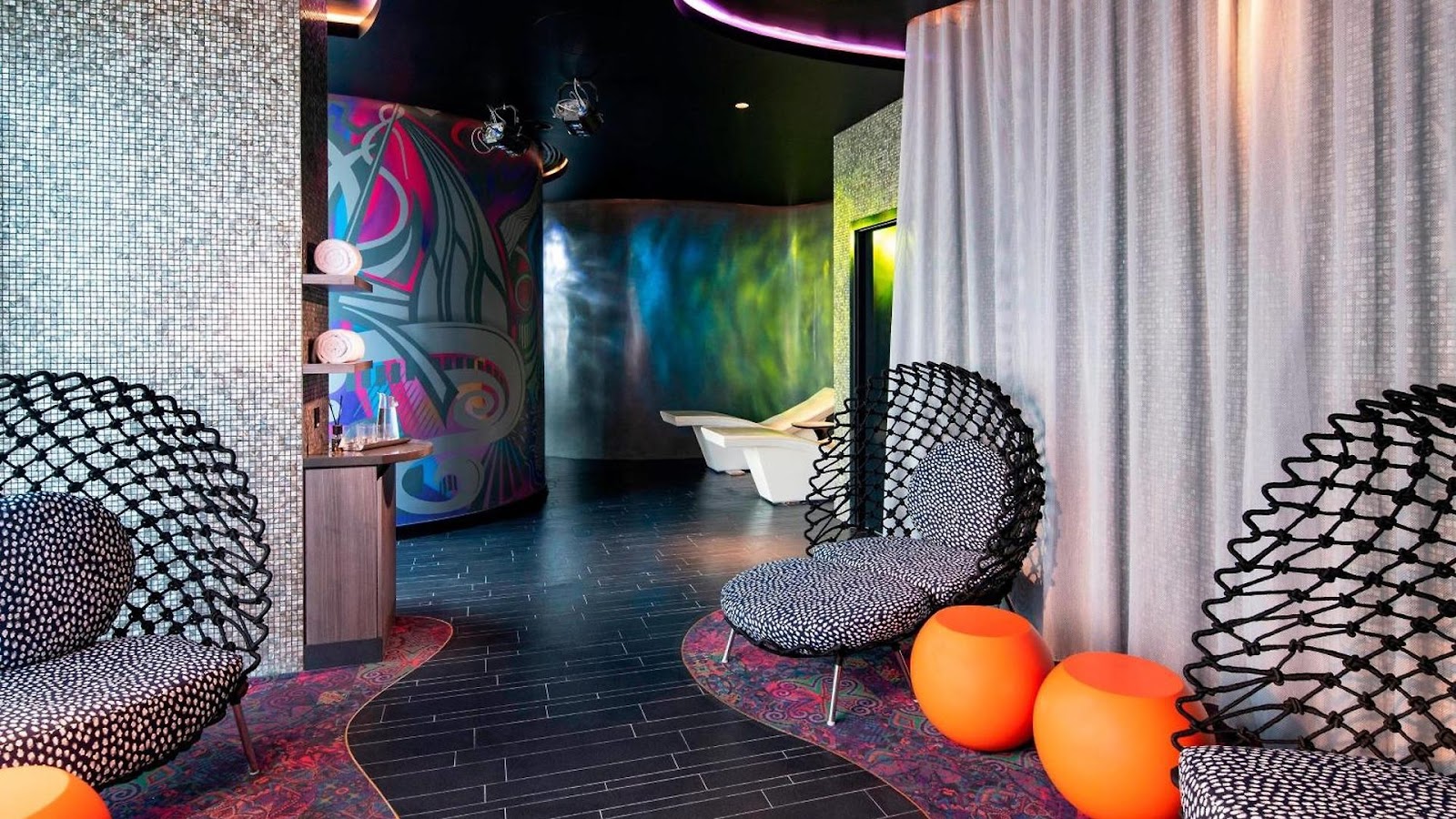 نادي صحي فندق دبليو دبي