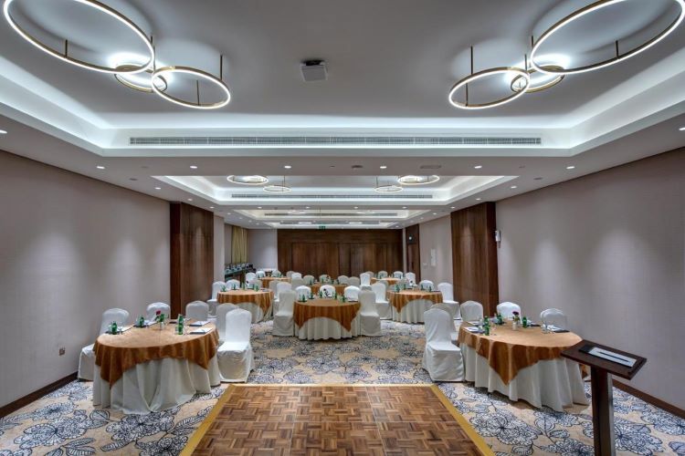 قاعات الزفاف في فندق ذا اس البرشاء