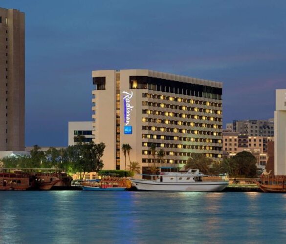 فندق راديسون بلو, خور ديرة دبي