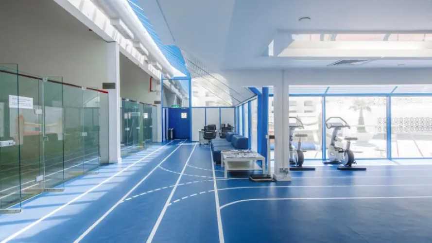 فندق راديسون بلو, خور ديرة دبي - النادي الصحي