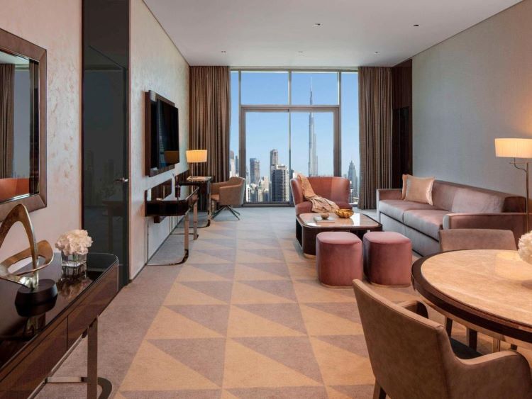 فندق هايد دبي: علامة تجارية للراحة والمرح 6 الغرف والأجنحة في فندق هايد دبي