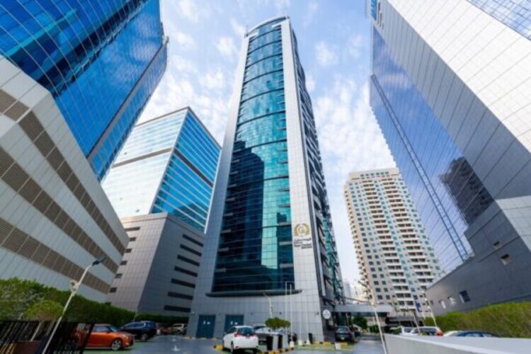 استمتع بإقامة فاخرة في فيرست سنترال هوتيل سويتس 1 فيرست سنترال هوتيل سويتس