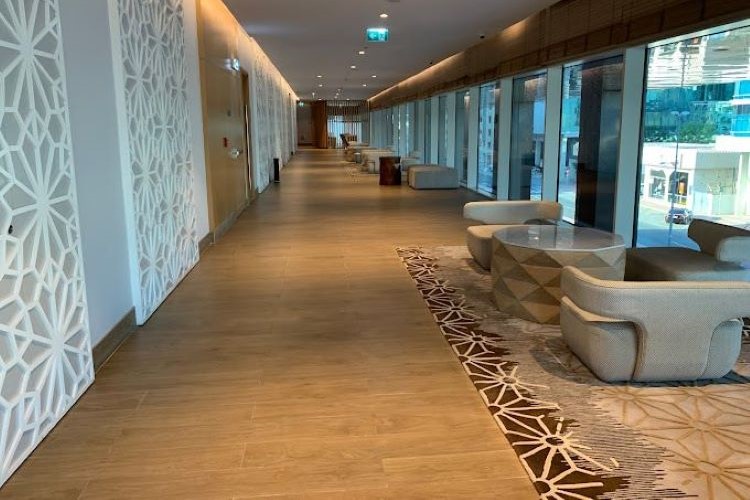 قاعات رجال أعمال فندق جراند ميركيور دبي