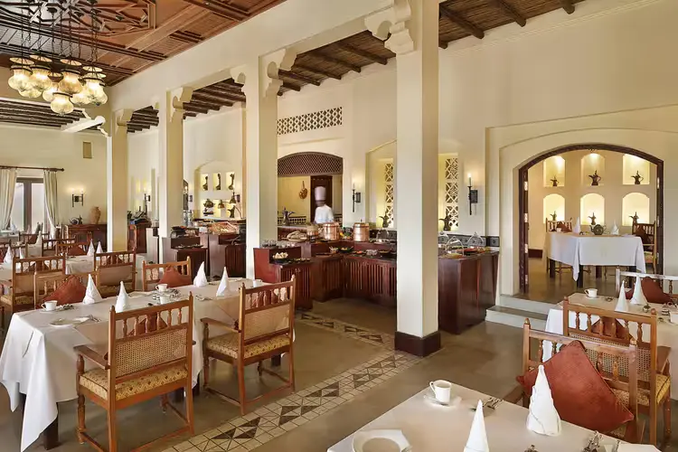 منتجع المها الصحراوي 6 مطعم منتجع المها الصحراوي