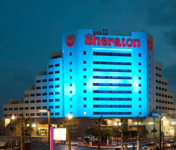 منتجع شيراتون جميرا بيتش