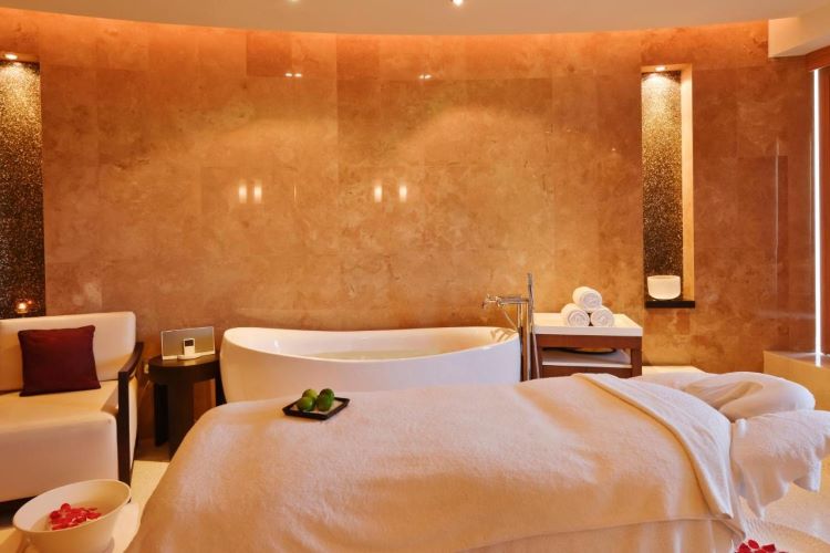 سبا منتجع ميليا ديزرت بالم