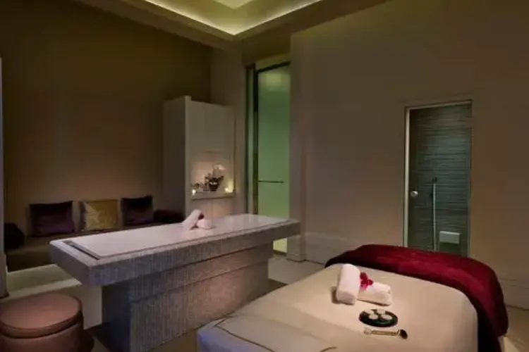 منتجع والدورف أستوريا دبى بالم جميرا - السبا