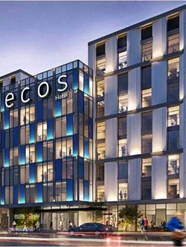 فندق إيكوس دبي في الفرجان