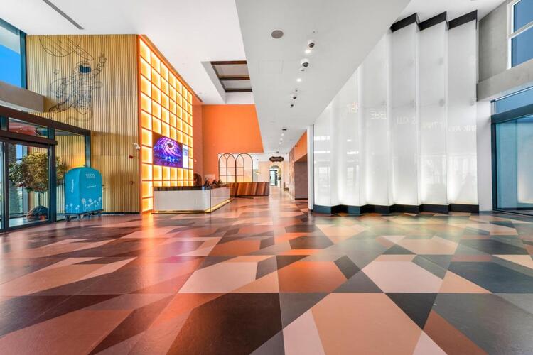 فندق إيكوس دبي في الفرجان: ملاذك المثالي للهروب من صخب المدينة 4 نبذه عن فندق إيكوس دبي في الفرجان