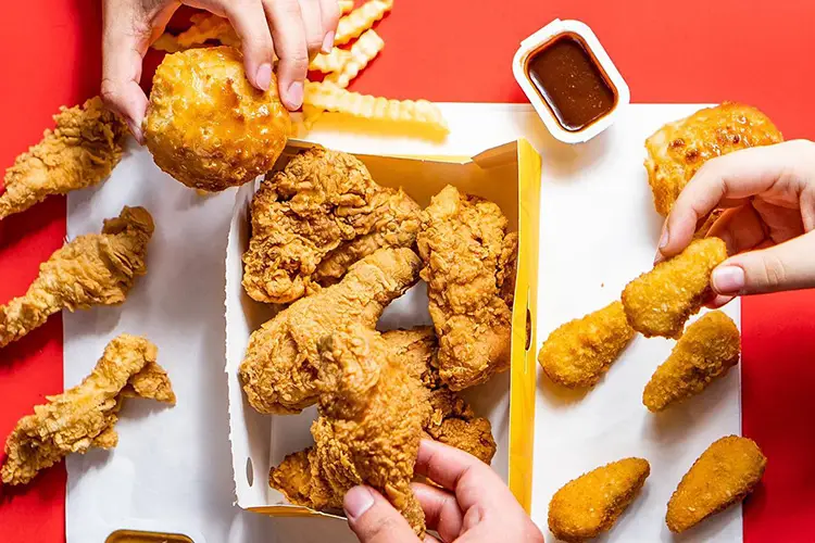 تكساس جيكن من مطاعم شارع الشيخ زايد