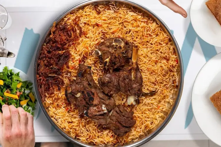 مطعم مراحب من مطاعم شارع الشيخ زايد