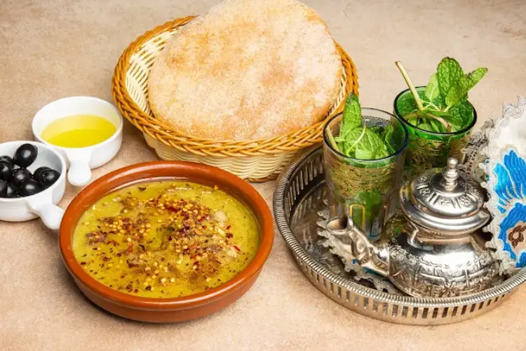 مطعم باب القصبه من مطاعم مغربيه في دبي